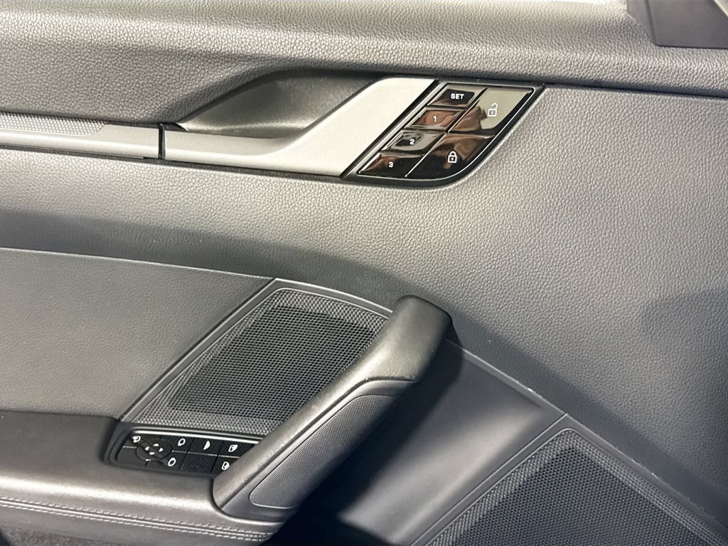 Certified 2020 Porsche 911 Carrera RWD image 25