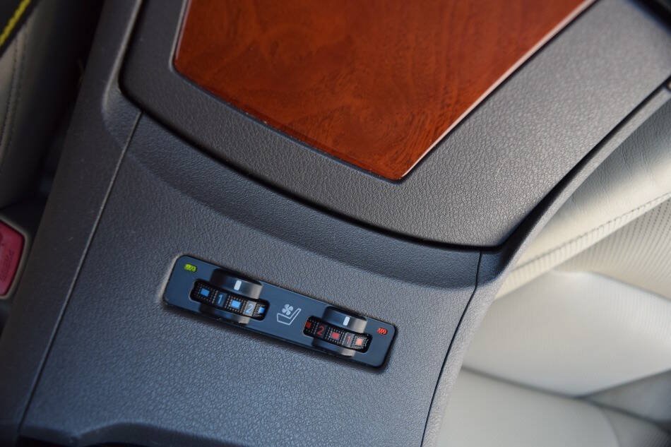 Used 2010 Lexus ES 350 FWD image 59