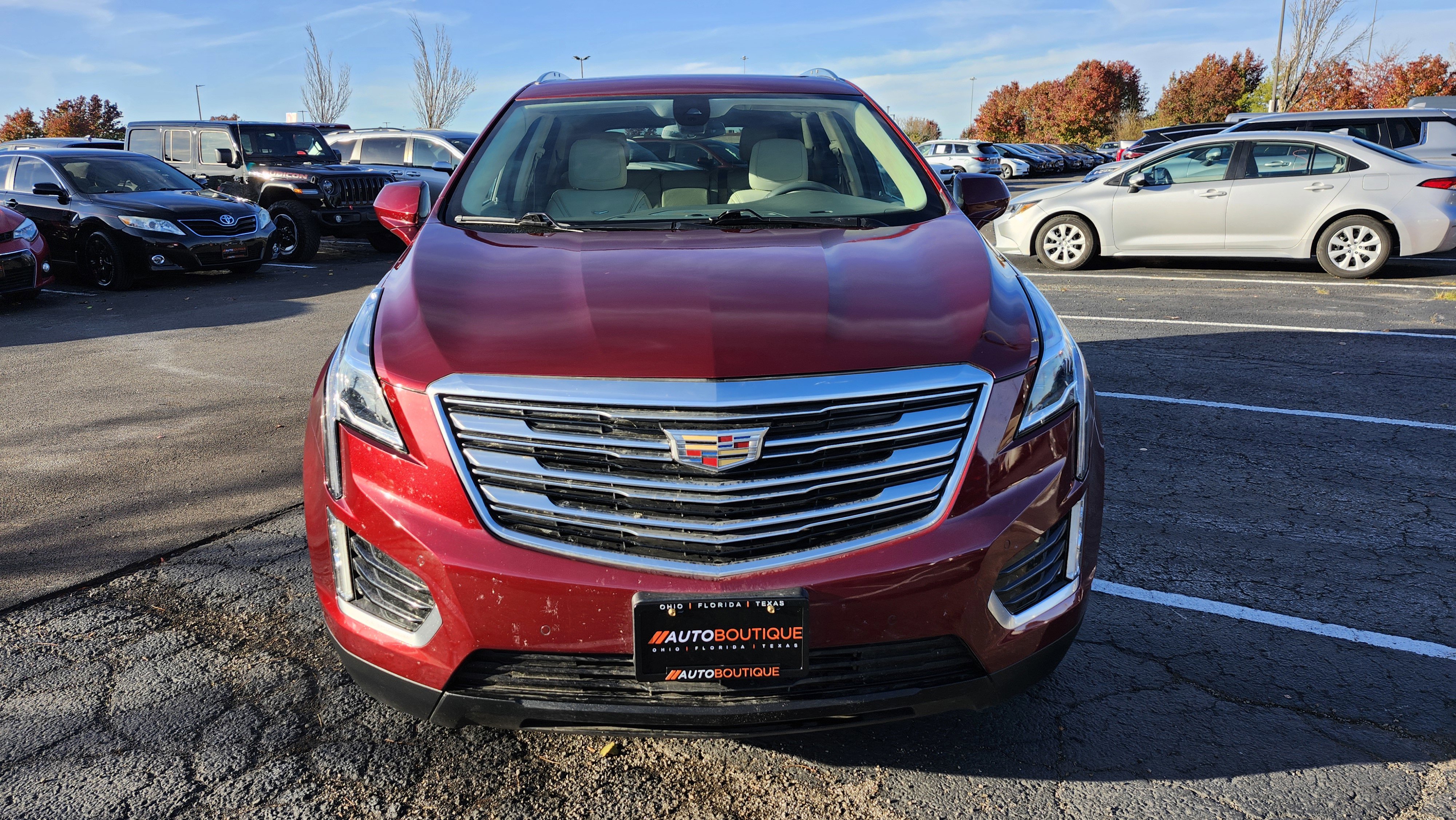 Used 2017 Cadillac XT5 Premium Luxury w/ LPO, Wheel Lock Package image 11