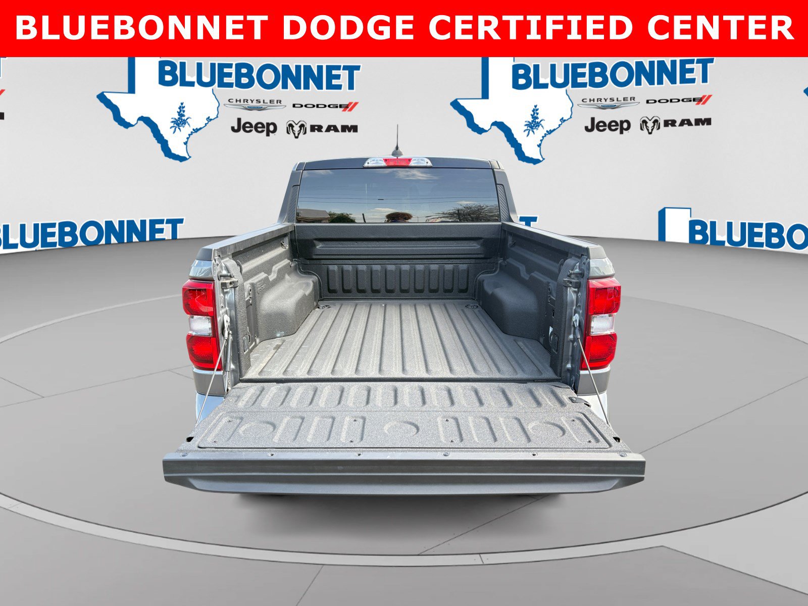 Used 2025 Ford Maverick Lobo AWD/4WD image 22
