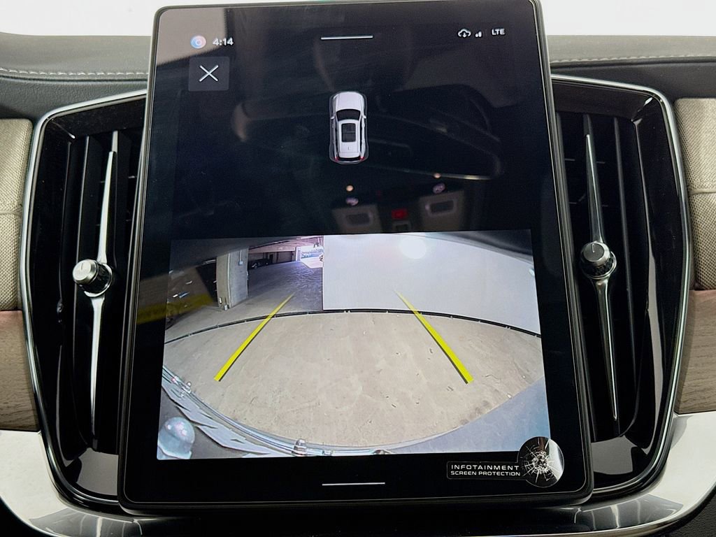 New 2026 Volvo XC90 B6 Core w/ Protection Package image 13