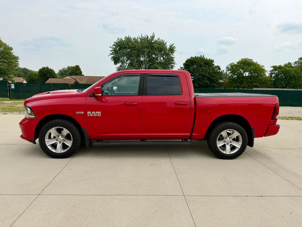 Used 2016 RAM 1500 Sport w/ Sport Premium Group AWD/4WD image 2