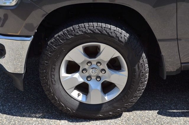 Used 2022 RAM 1500 Big Horn AWD/4WD image 13