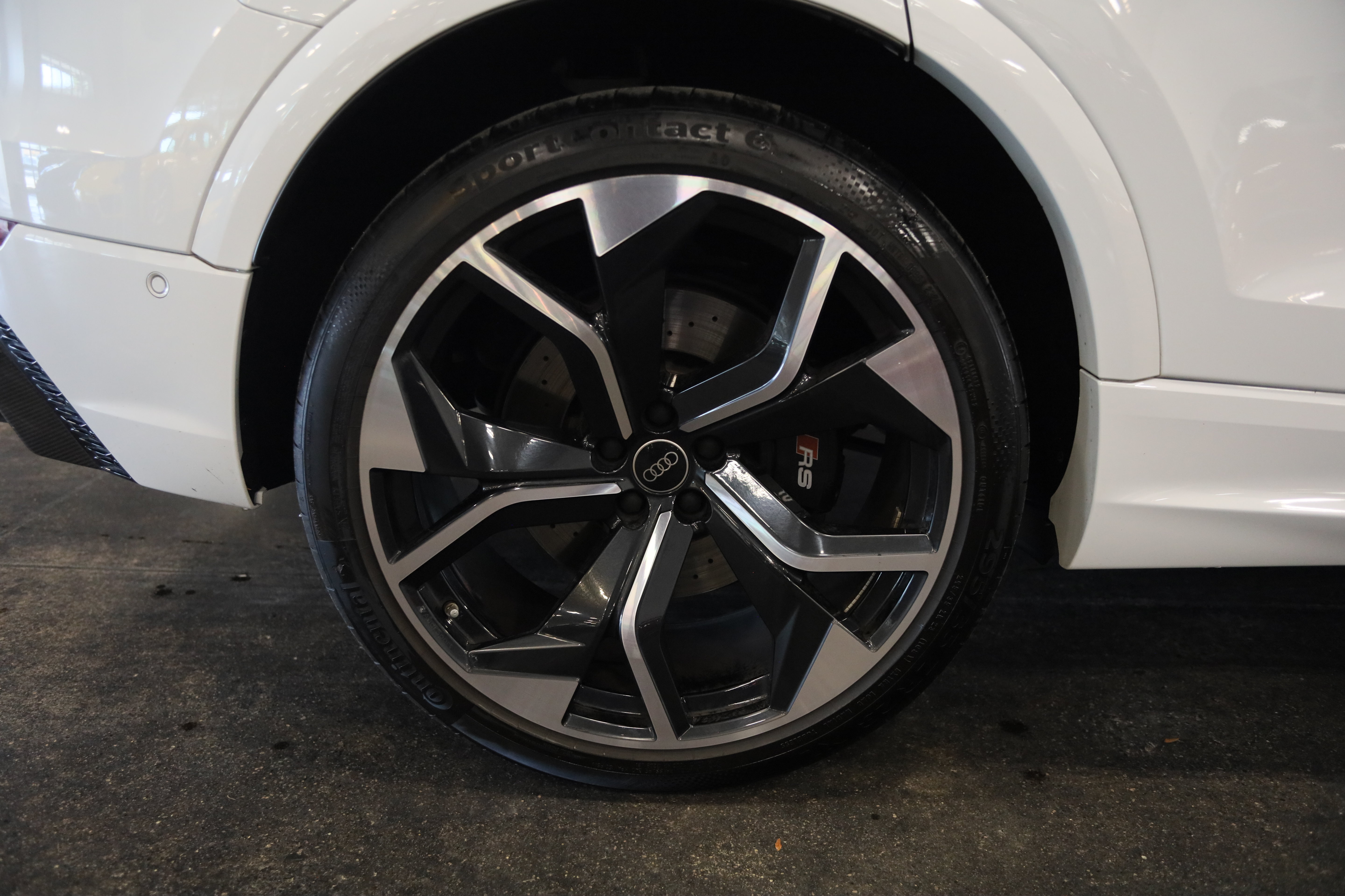 Used 2024 Audi RS Q8 AWD/4WD image 11