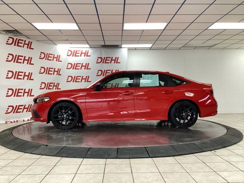 Used 2024 Honda Civic Sport image 4