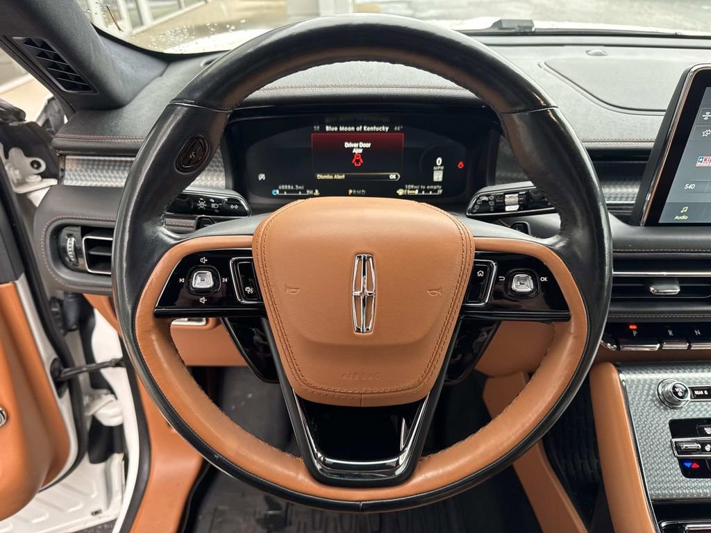 Used 2022 Lincoln Aviator Black Label w/ Dynamic Handling Package image 26