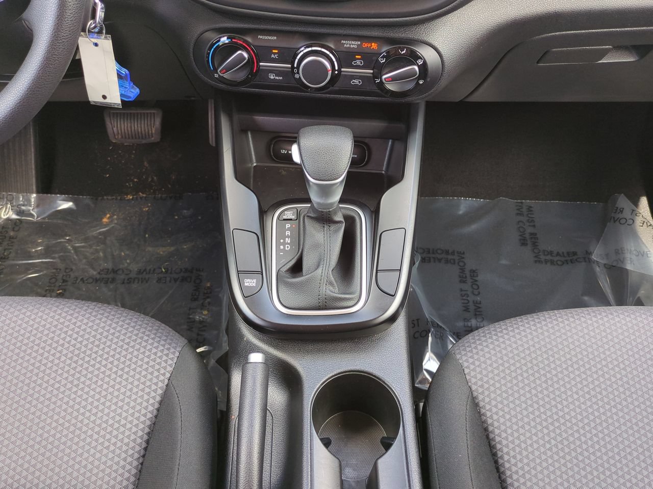 Certified 2025 Kia Soul LX w/ LX Technology Package FWD image 19