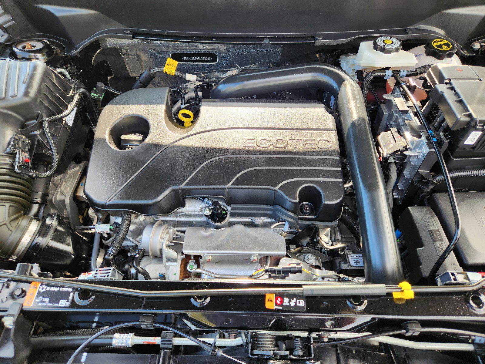 Certified 2024 GMC Terrain AT4 w/ Infotainment Package II image 24