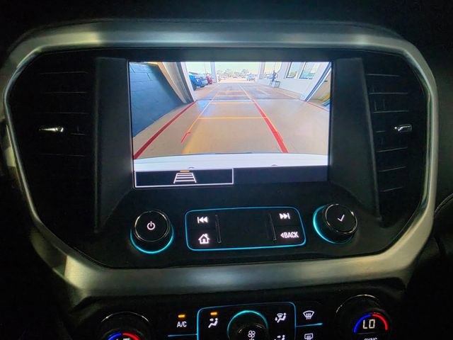 Used 2021 GMC Acadia SLE w/ Driver Convenience Package FWD image 33