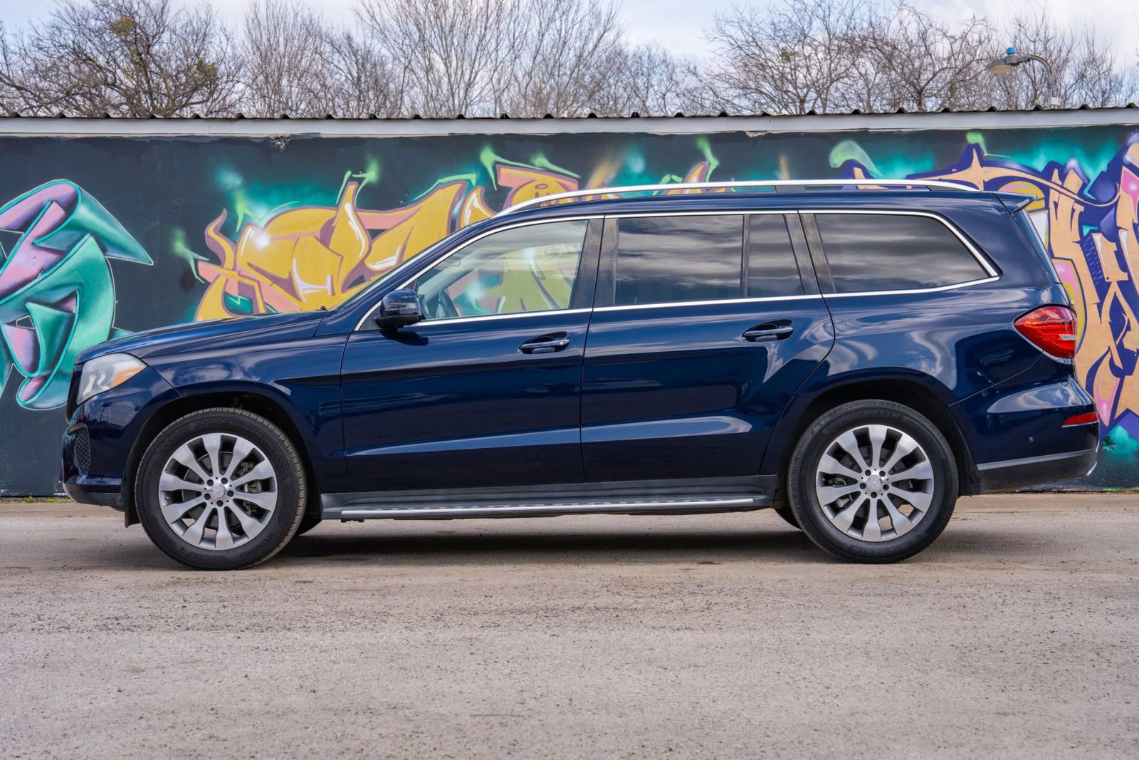 Used 2017 Mercedes-Benz GLS 450 4MATIC image 6
