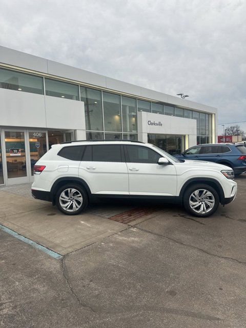 Used 2023 Volkswagen Atlas SE w/ Panoramic Sunroof Package image 6