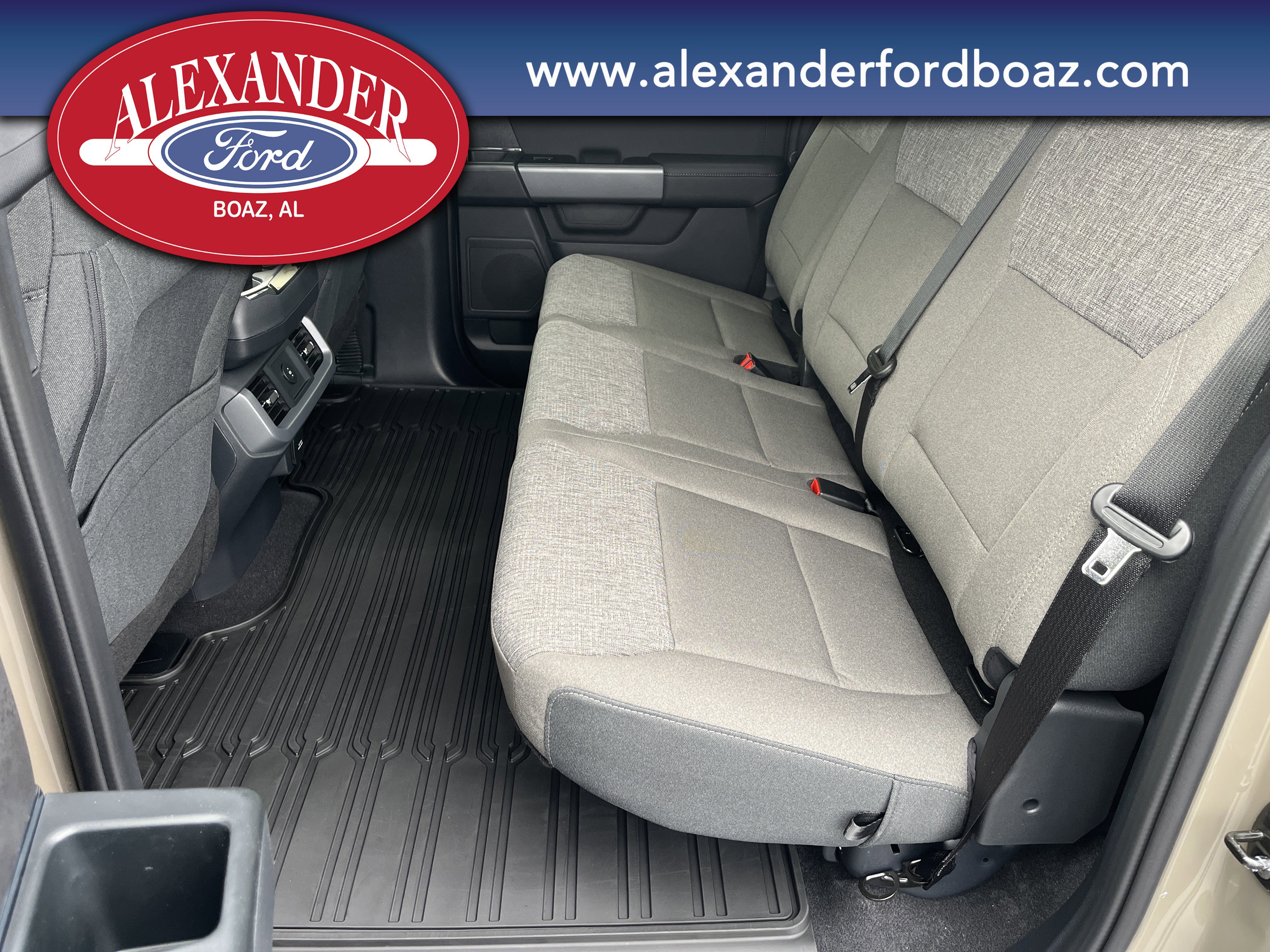 New 2026 Ford F150 XLT w/ Equipment Group 302A MID image 15