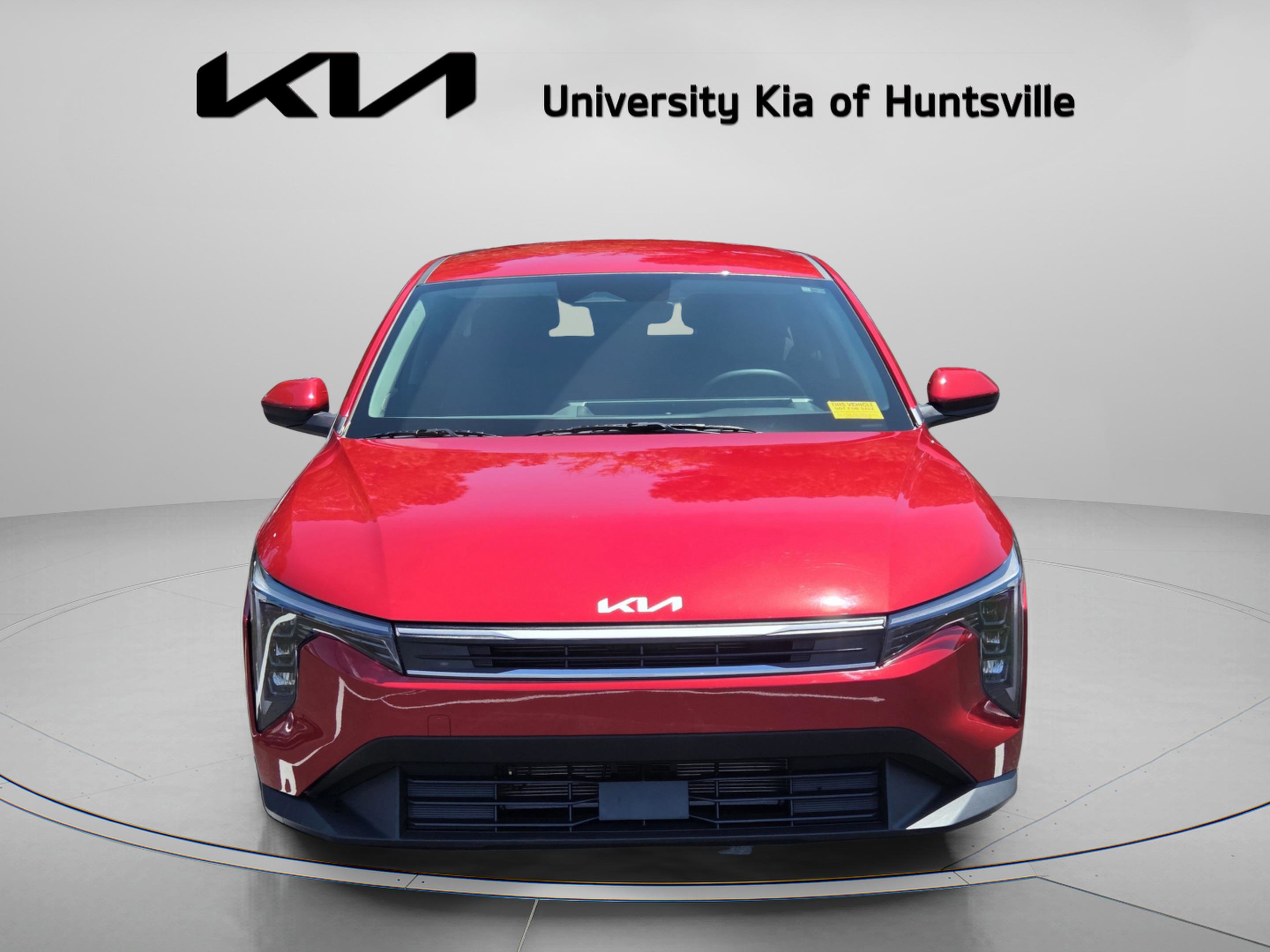 Used 2025 Kia K4 FWD image 2