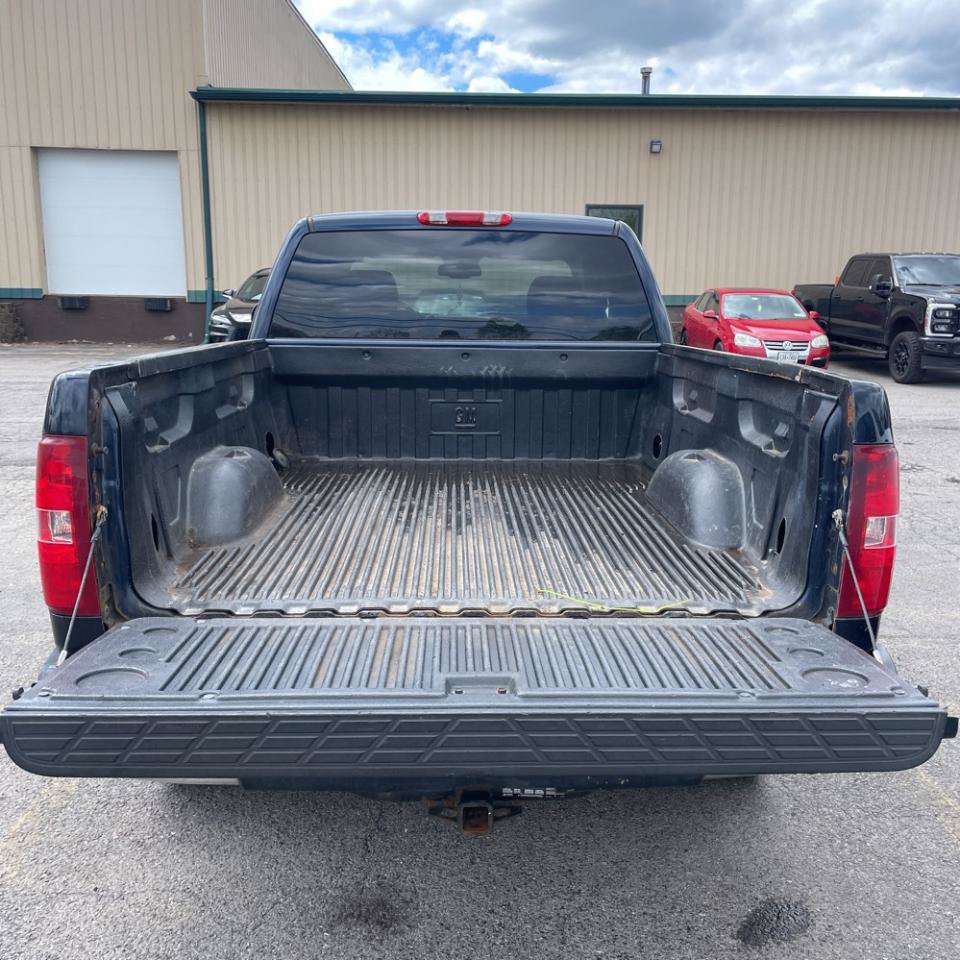 Used 2008 Chevrolet Silverado 1500 LT w/ Power Pack Plus AWD/4WD image 8