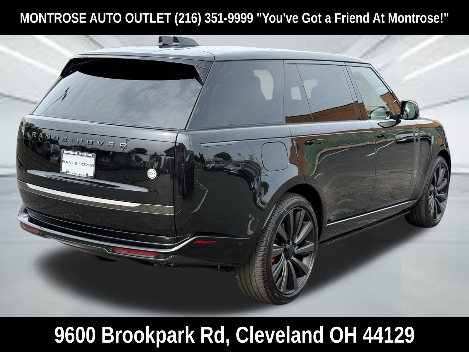 New 2026 Land Rover Range Rover SV AWD/4WD image 5