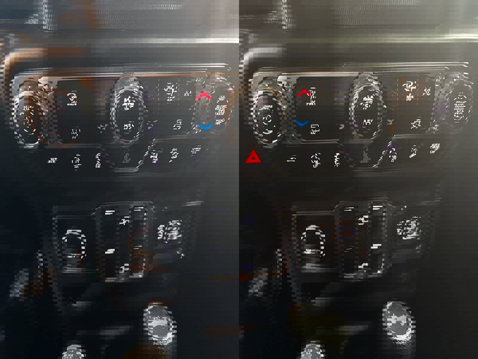 Used 2020 Jeep Wrangler Unlimited Sport image 23