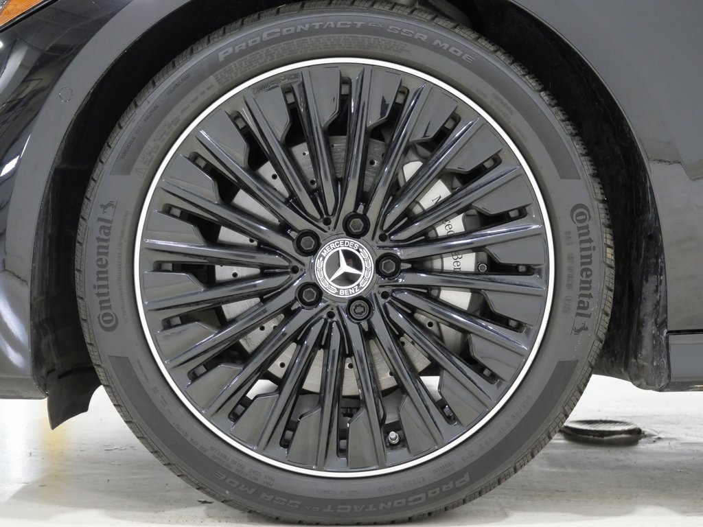 Used 2024 Mercedes-Benz CLE 300 4MATIC Coupe image 9