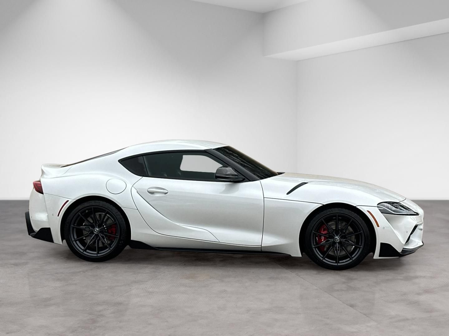 Used 2026 Toyota Supra Premium w/ Driver Assist Package RWD image 8