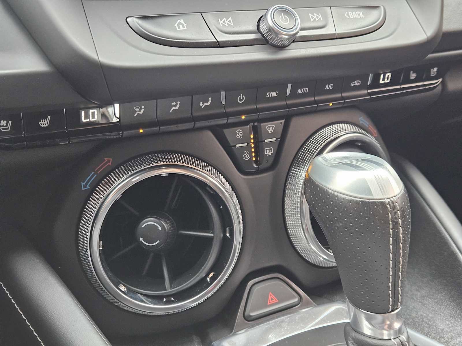 Used 2017 Chevrolet Camaro SS RWD image 18