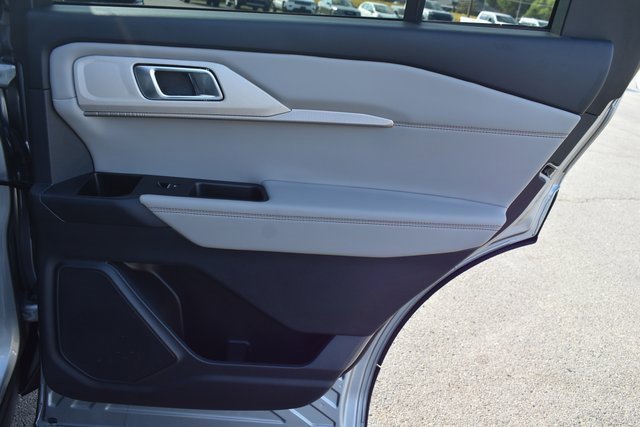 Used 2025 Ford Explorer Active w/ Active Comfort Package image 46