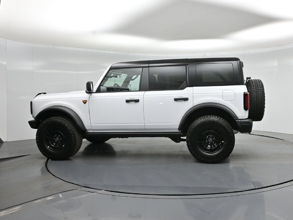 New 2026 Ford Bronco Badlands AWD/4WD image 25