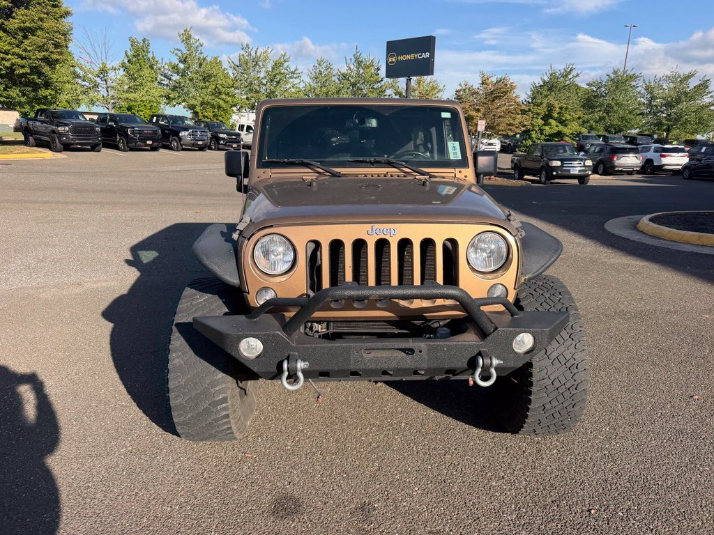 Used 2015 Jeep Wrangler Unlimited Sport w/ Quick Order Package 23S AWD/4WD image 2