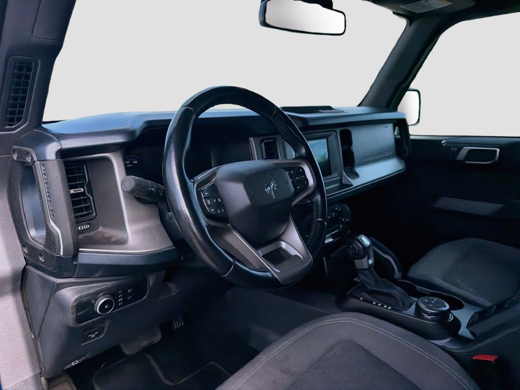 Used 2023 Ford Bronco Outer Banks AWD/4WD image 9
