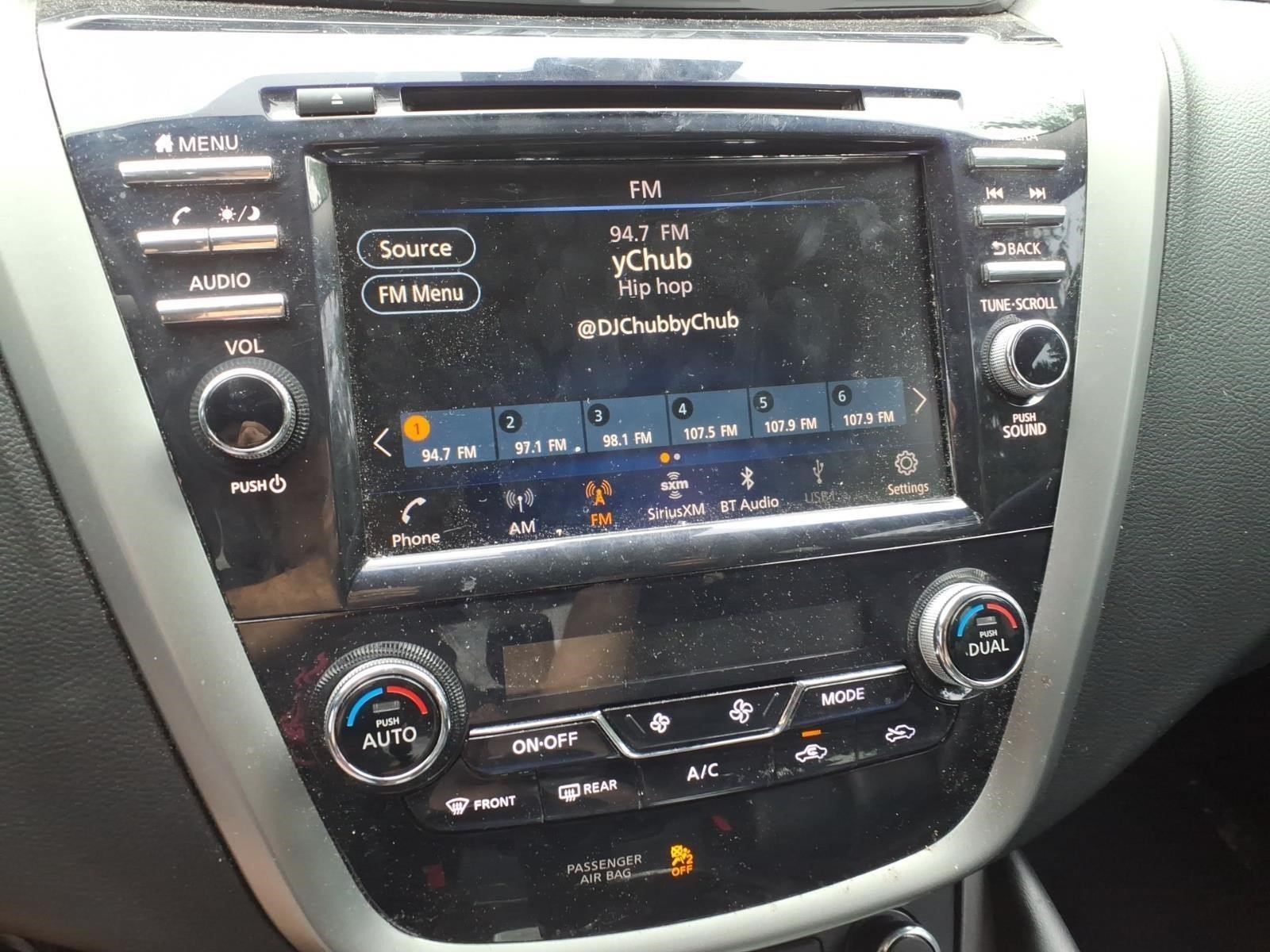 Used 2024 Nissan Murano SV w/ SV Midnight Edition Package AWD/4WD image 22