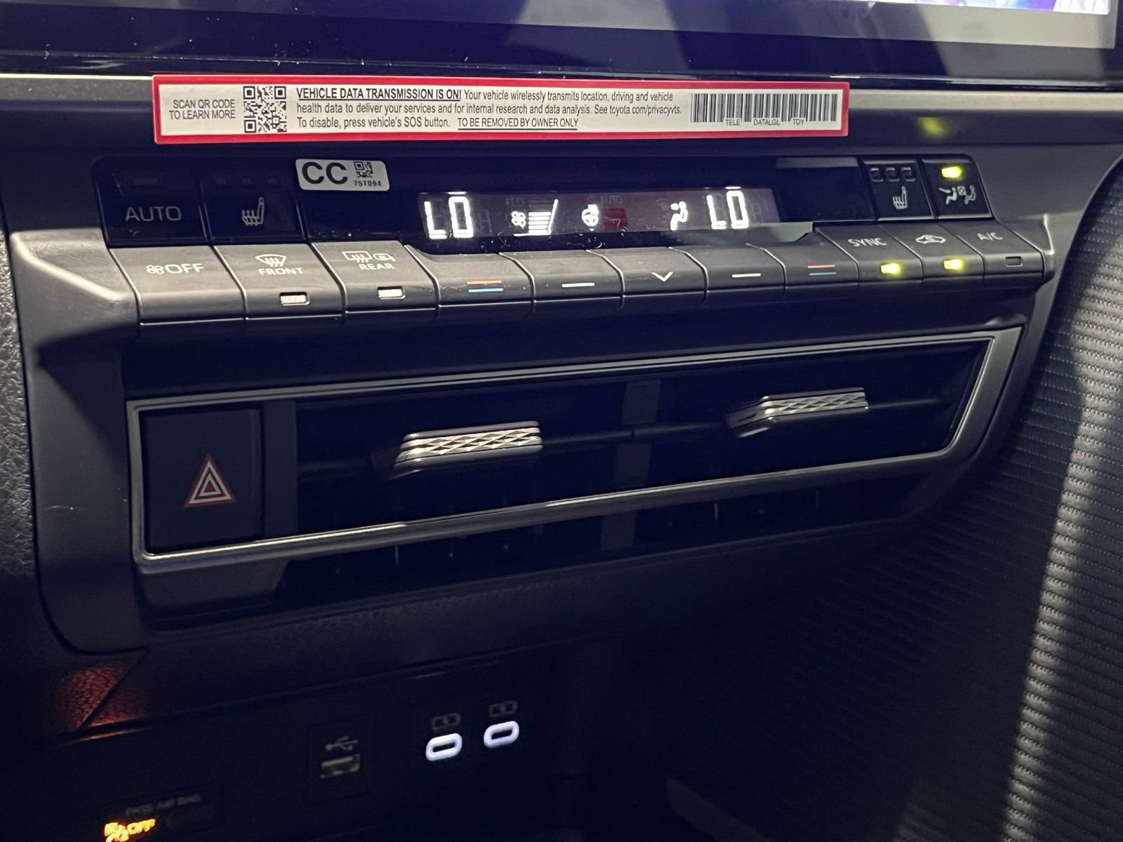 New 2026 Toyota Camry Hybrid w/ Multimedia Upgrade Package AWD/4WD image 24
