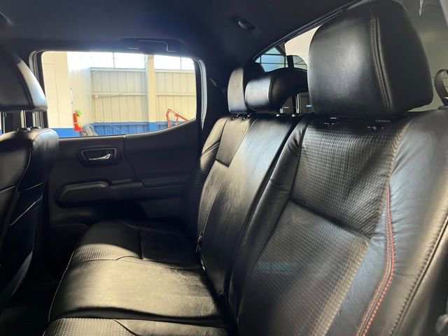 Used 2023 Toyota Tacoma TRD Pro AWD/4WD image 18