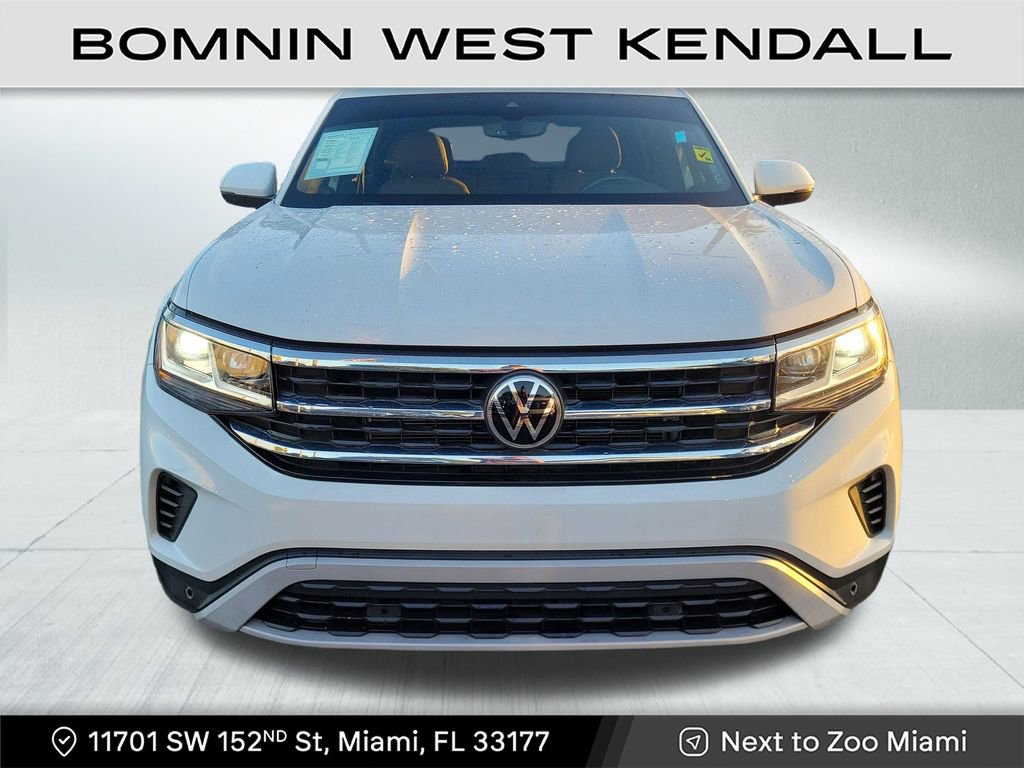 Used 2020 Volkswagen Atlas Cross Sport SEL image 2