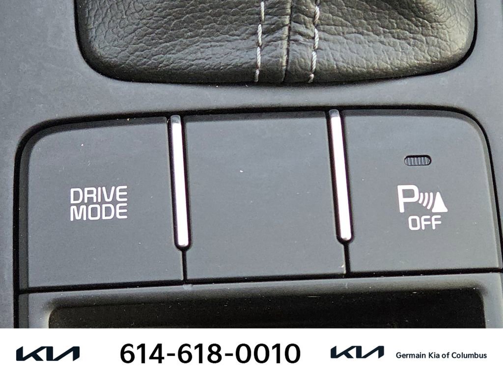 Certified 2019 Kia Sorento LX w/ LX Convenience Package image 32