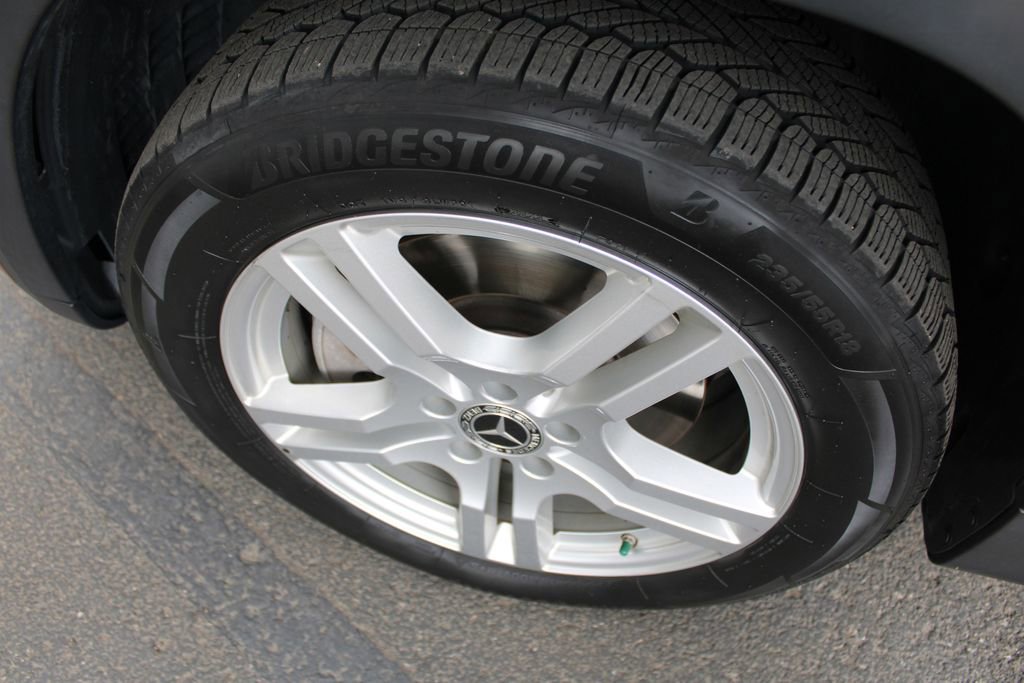 Used 2022 Mercedes-Benz GLB 250 4MATIC image 55