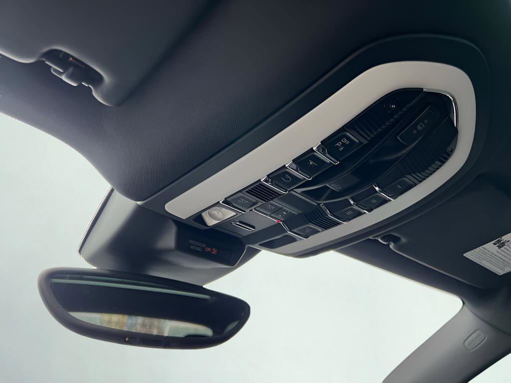 Used 2018 Porsche Macan GTS image 56