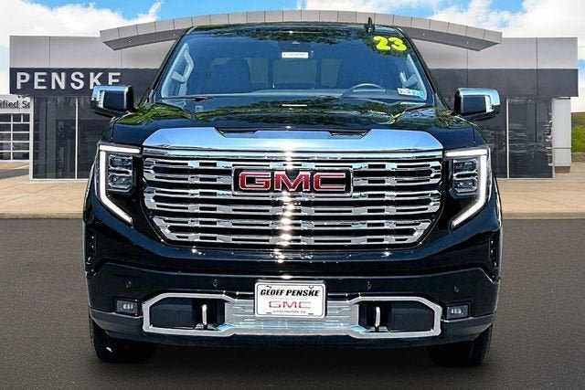 Used 2023 GMC Sierra 1500 Denali w/ Denali Reserve Package AWD/4WD image 3