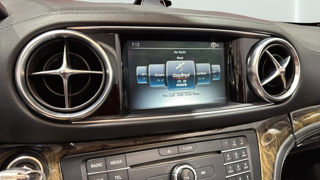 Used 2017 Mercedes-Benz SL 450 image 16