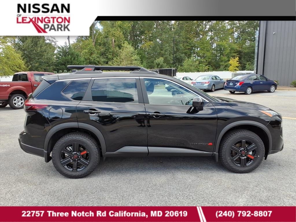 New 2026 Nissan Rogue SV image 2