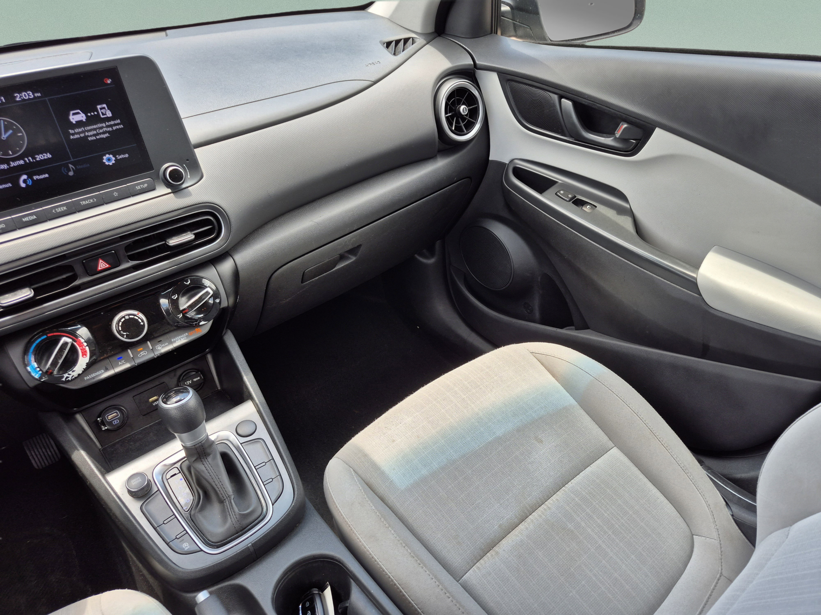 Certified 2022 Hyundai Kona SEL w/ Cargo Package FWD image 11