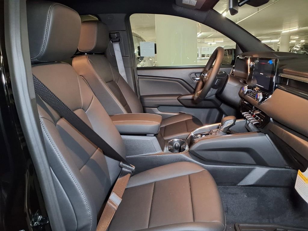 New 2026 GMC Canyon Elevation w/ Convenience Package RWD image 6