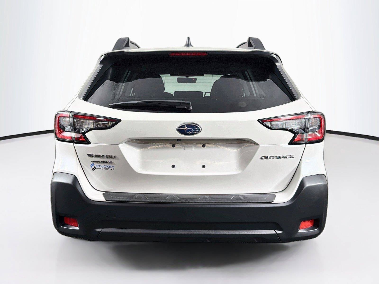 Used 2025 Subaru Outback Premium w/ Popular Package #1A AWD/4WD image 10