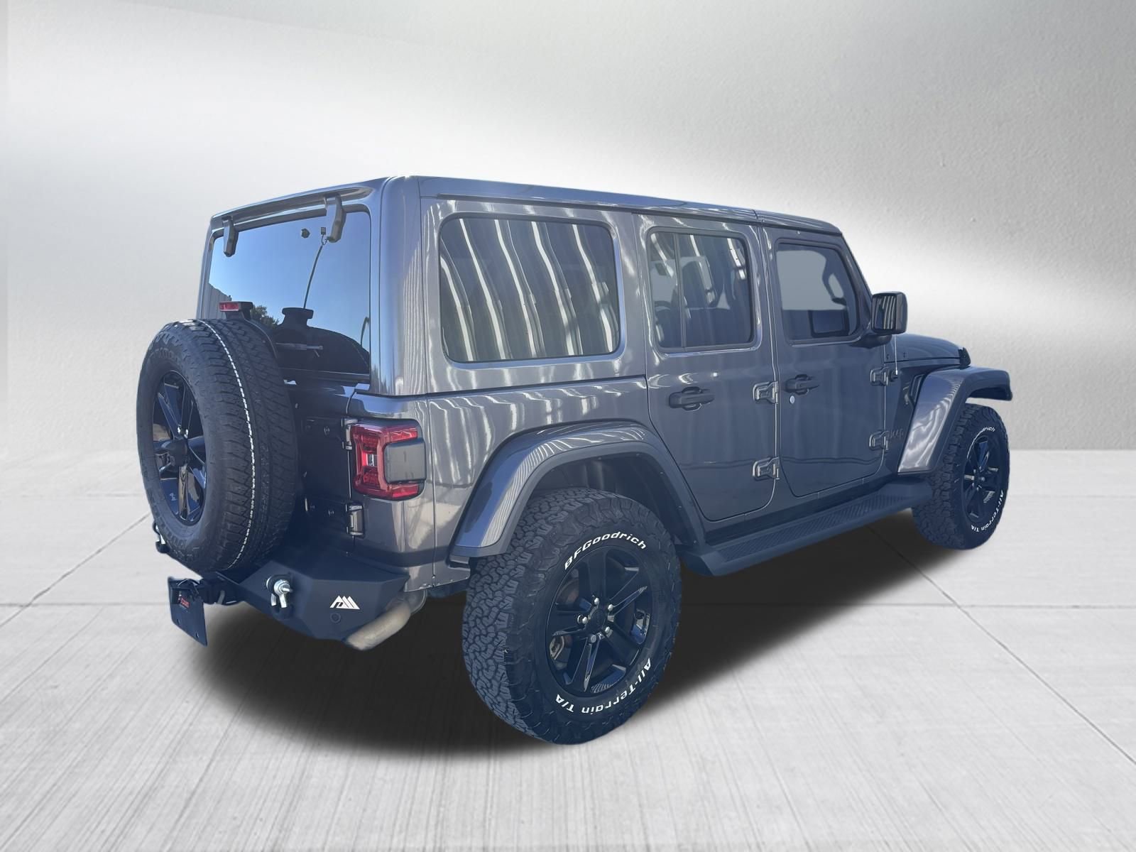 Used 2021 Jeep Wrangler Unlimited Sahara image 5