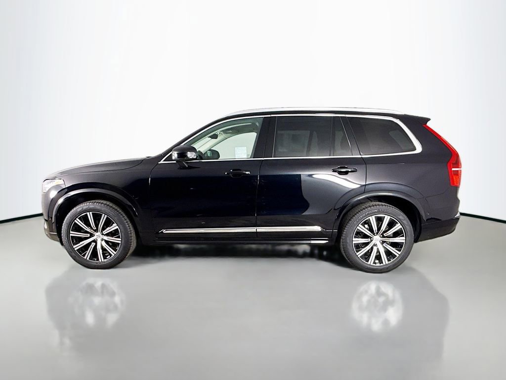 Certified 2025 Volvo XC90 B6 Plus image 4