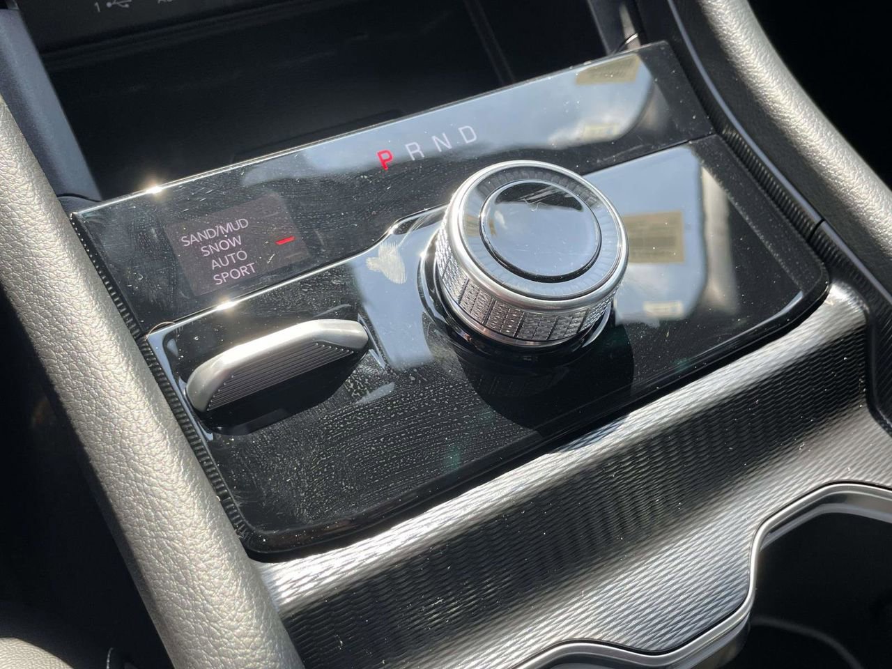 New 2025 Jeep Grand Cherokee L Limited w/ Luxury Tech Group II image 59