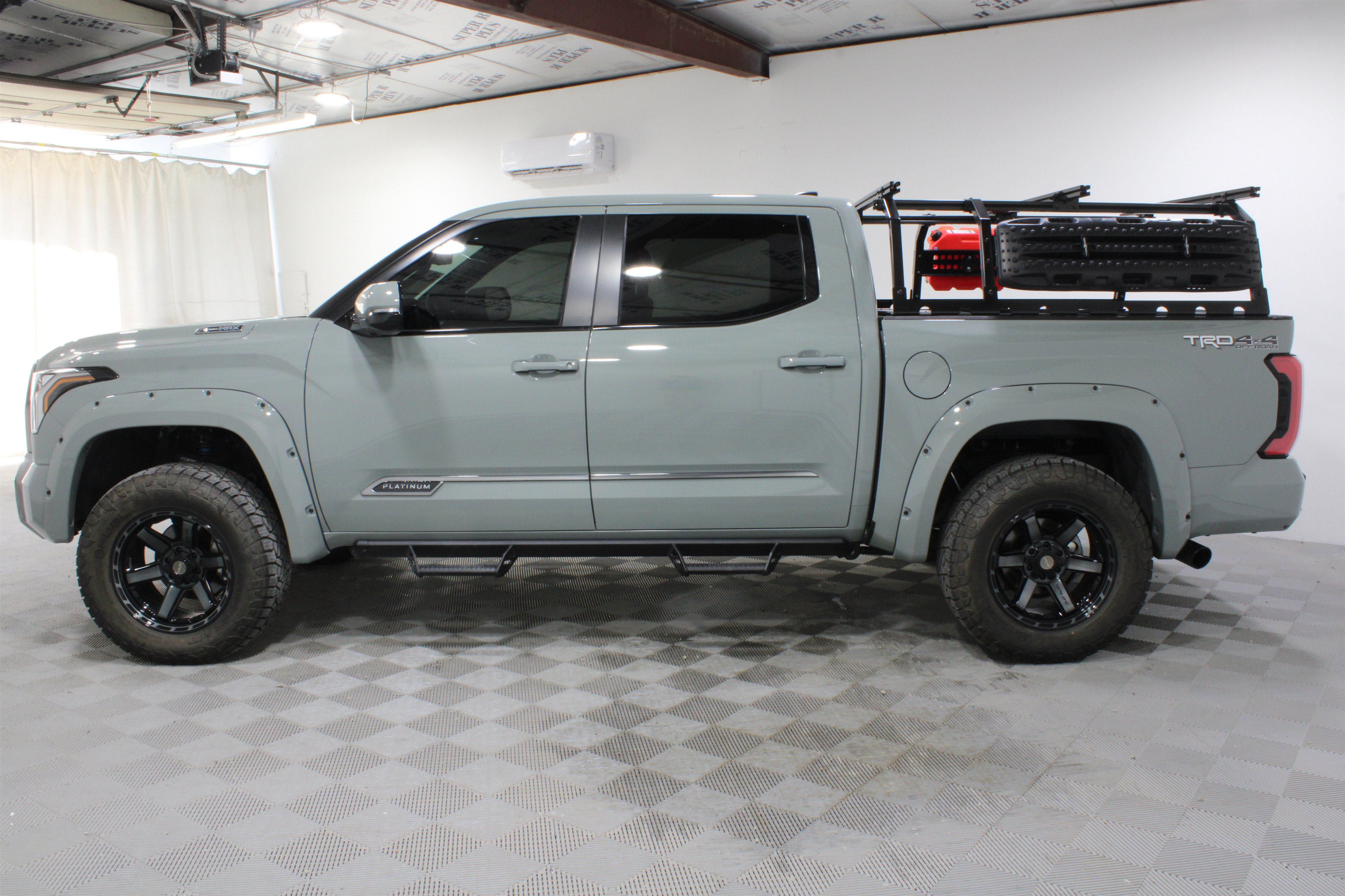 Used 2026 Toyota Tundra Platinum w/ TRD Off-Road Package AWD/4WD image 30