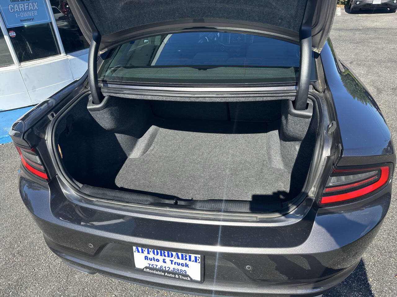 Used 2021 Dodge Charger SXT image 17