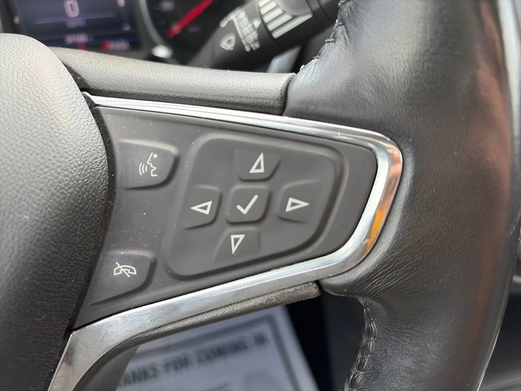 Used 2019 Chevrolet Equinox LT AWD/4WD image 13