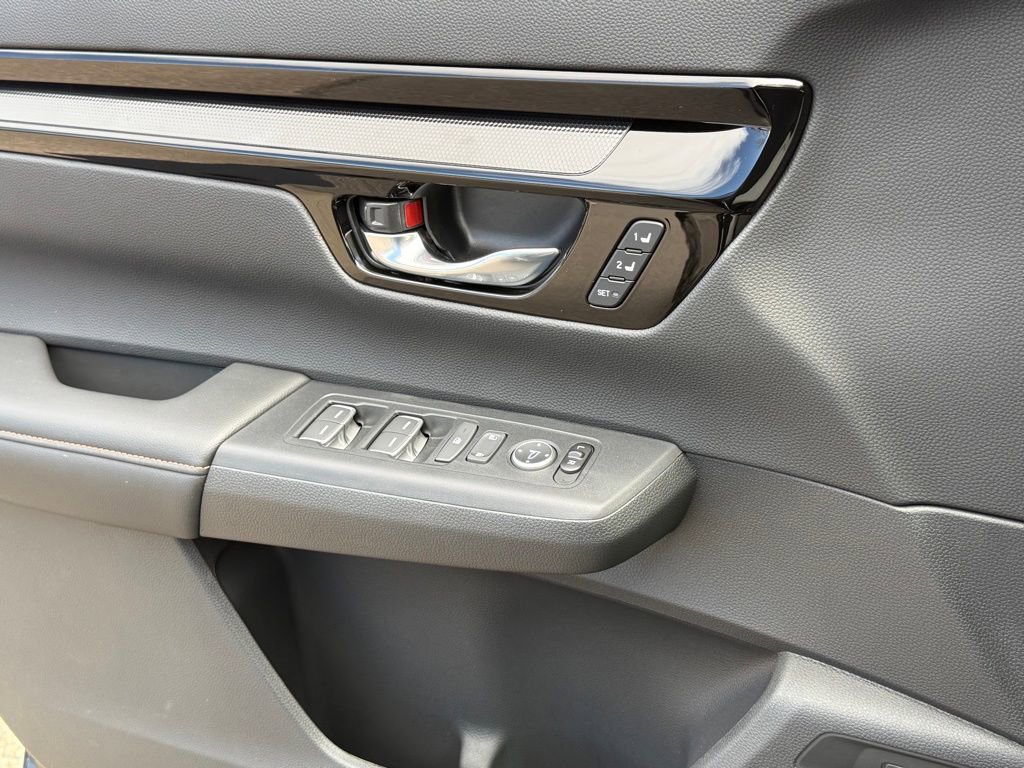 Certified 2026 Honda CR-V Sport Touring image 32