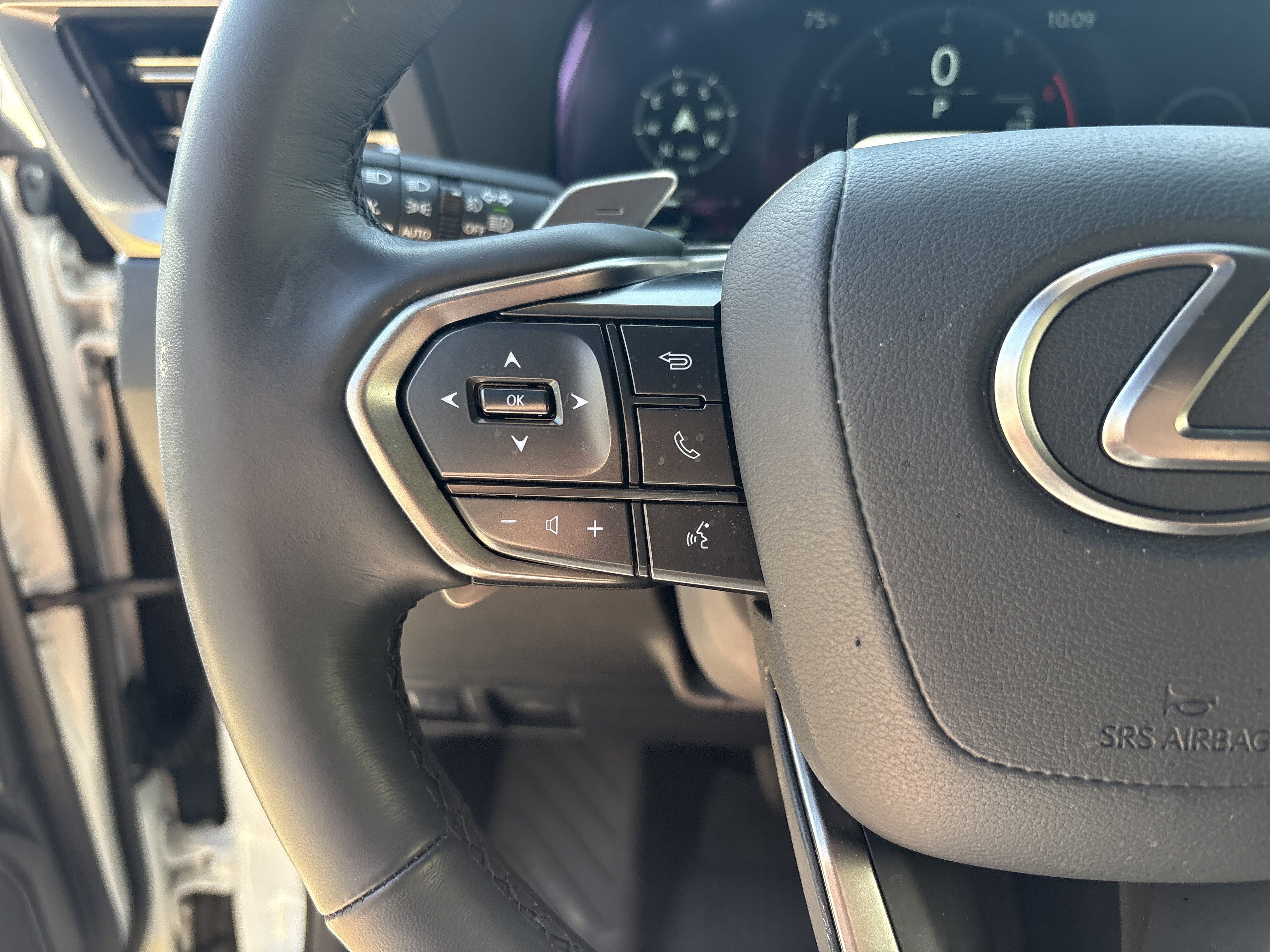 Used 2025 Lexus GX 550 w/ Cold Area Package AWD/4WD image 19