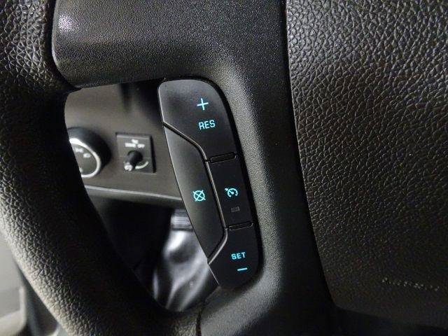 Used 2017 Chevrolet Express 3500 RWD image 23