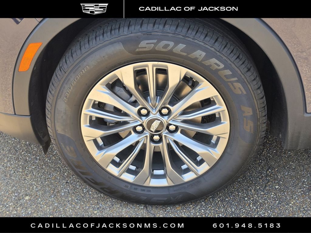 Certified 2025 Cadillac XT4 Premium Luxury AWD/4WD image 27